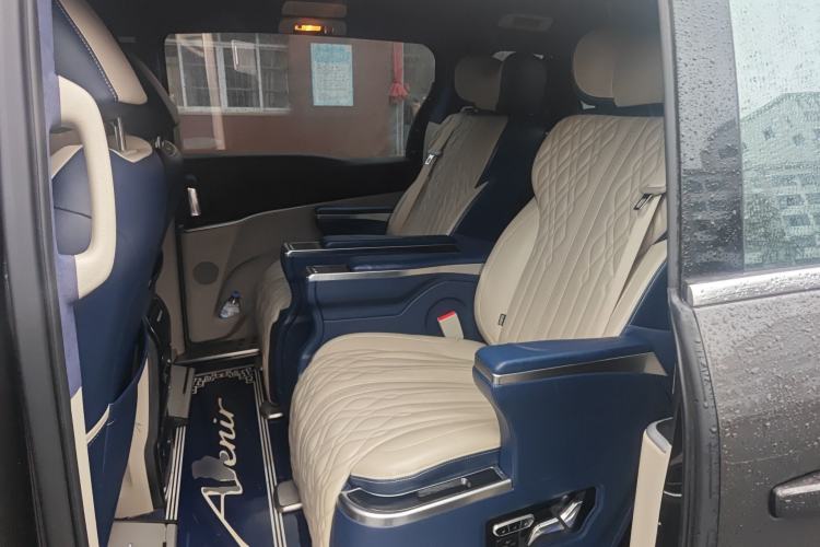 Used Buick GL8 2021 Land Cruiser Executive Class 652T Comfort Model