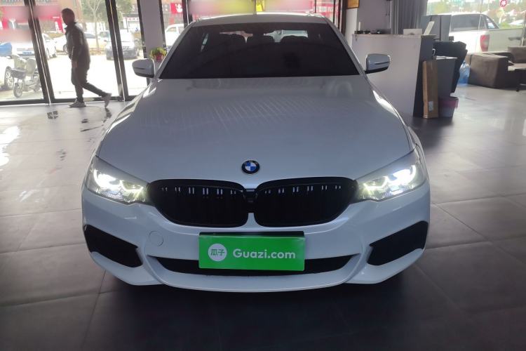 Used BMW 5 Series 2019 Facelifted 530Li Leading Edition M Sport Package