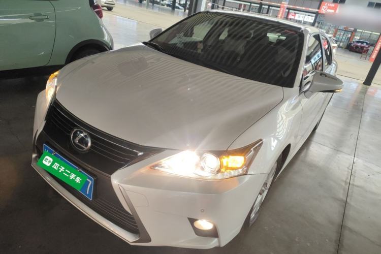 Used Lexus CT 2014 CT200h Comfort Edition Two-Tone