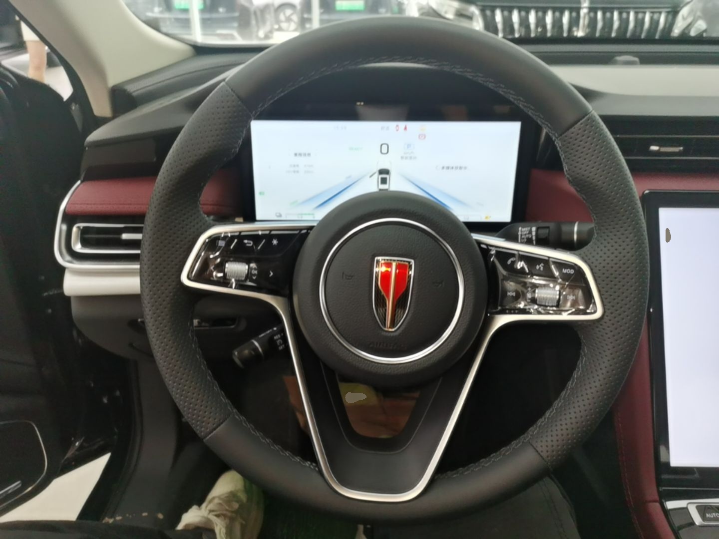 Hongqi H5 PHEV 2025 130 Super Hybrid Version — снимка 13