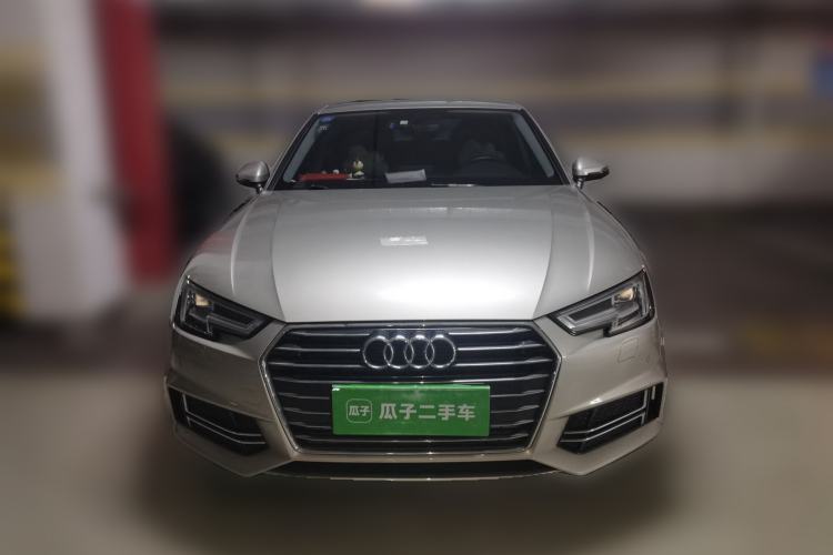 Used Audi A4L 2018 30th Anniversary Edition 40 TFSI Trendy Model