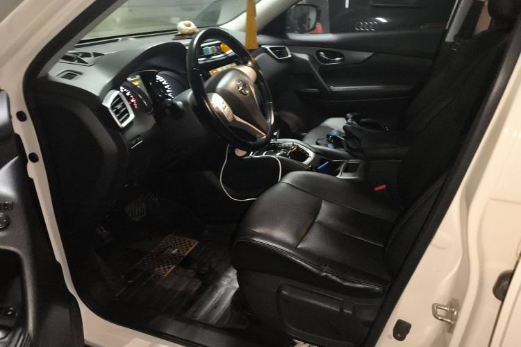 Used Nissan X-Trail 2014 2.0L CVT Comfort Edition 2WD
