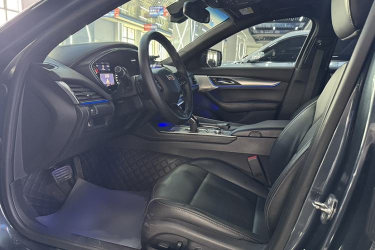 Used Cadillac CT5 2022 28T Luxury Version (Standard Edition) Interior 3