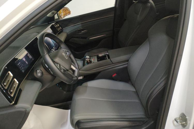 Used BYD Qin L 2025 DM-i Smart Drive 80KM Superior Model