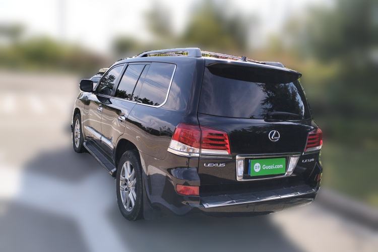 Used Lexus LX 2013 570