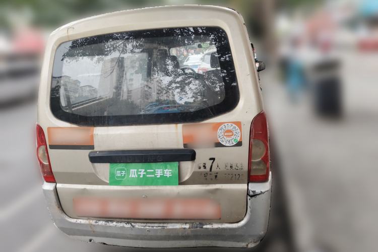 Used Wuling Rongguang 2011 1.2L Base Version
