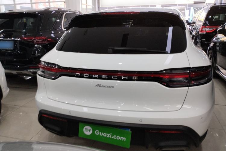 Used Porsche Macan 2024 Macan 2.0T