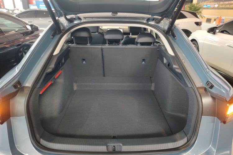 Used Volkswagen ID.7 VIZZION 2024 AIR model