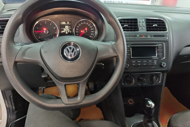 Used Volkswagen Polo 2014 1.6L Automatic Comfort Edition