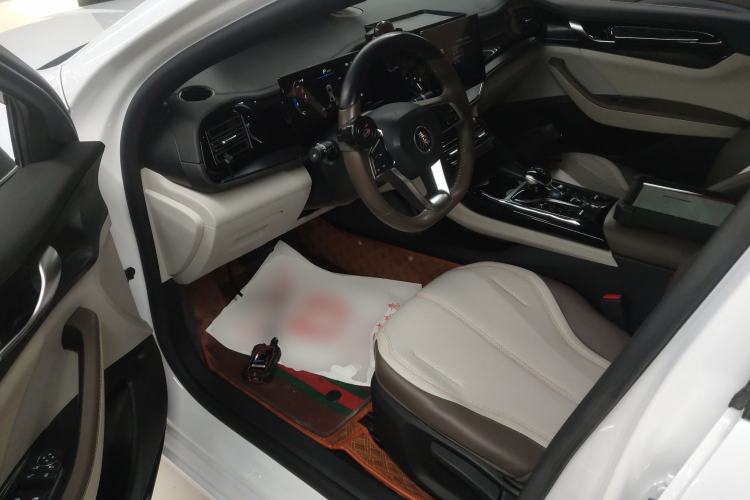 Used BYD Qin PLUS 2024 HONOR Edition DM-i 55KM Leading Model
