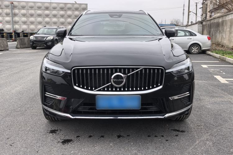 Used Volvo XC60 2024 B5 4x4 Smart Luxury Edition