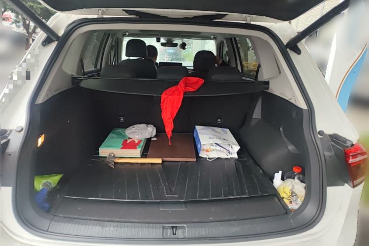 Used Volkswagen Tiguan L New Energy 2022 430 PHEV Plug-in Hybrid Flagship Edition Trunk