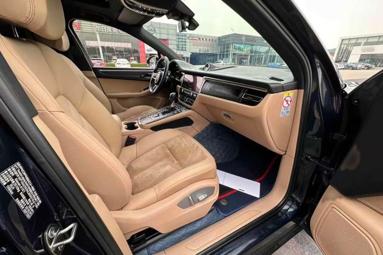 Used Porsche Macan 2018 Macan 2.0T