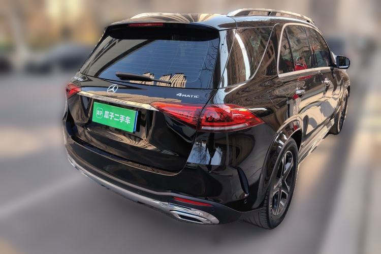 Used Mercedes-Benz GLE 2023 GLE 350 4MATIC Stylish Model Rear Right 45 Deg