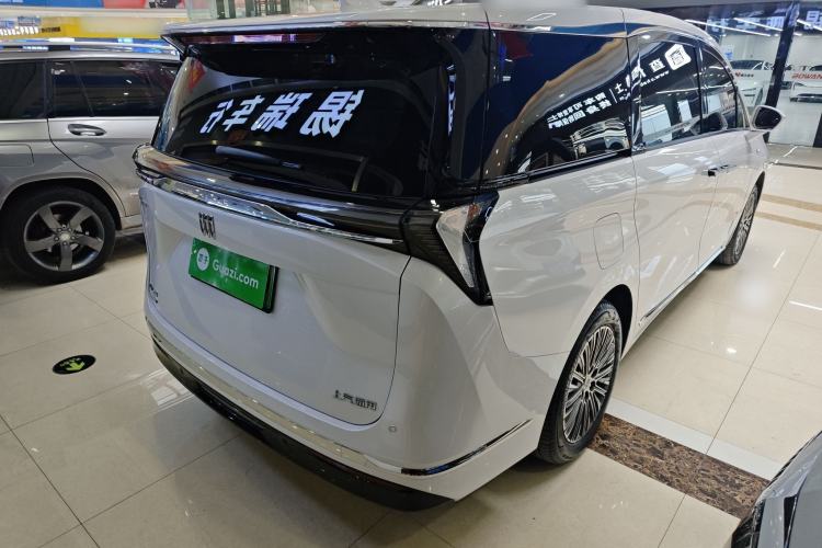 Used Buick GL8 New Energy 2024 Lu Zun Deluxe Edition 7-Seater
