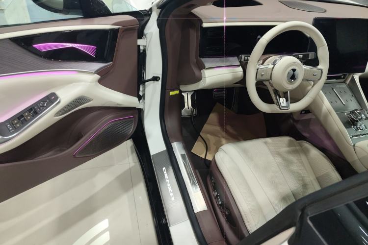 Used Denza Z9GT 2024 1100 Four-Wheel Drive Ultra Version