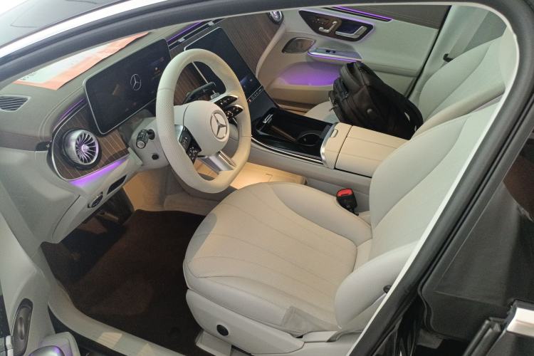 Used Mercedes-Benz EQE 2022 350 Pioneer Edition Left Front Seat