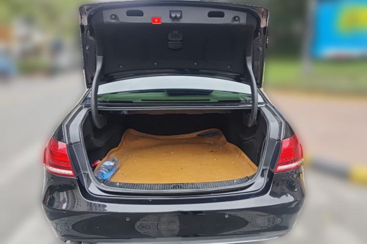 Used Mercedes-Benz E-Class 2014 E 260 L Sport Edition
