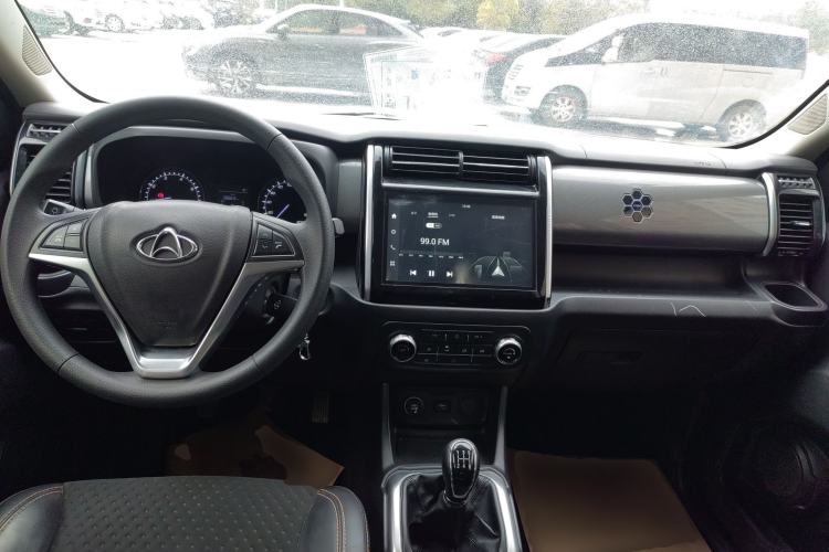 Used CHANGAN OSHAN X70A 2018 1.5L Manual Elite Version