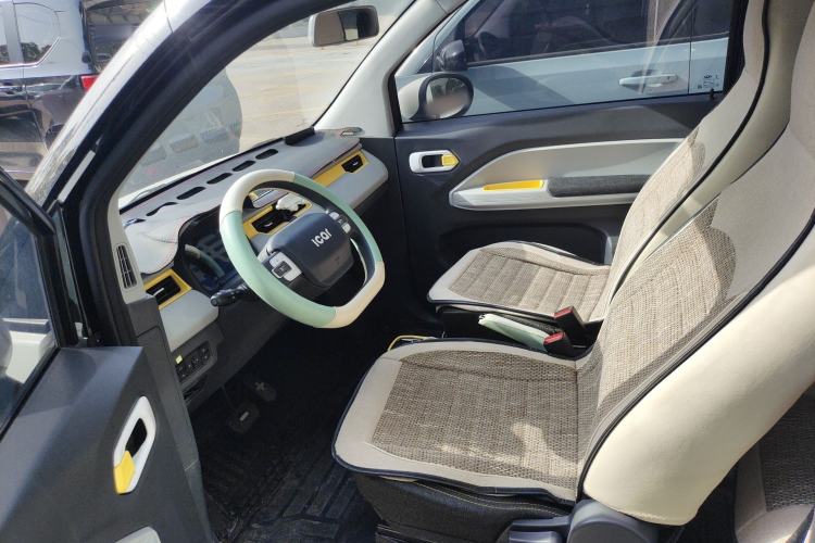 Used Chery QQ Ice Cream 2022 120km Conical Shape Lithium Iron Phosphate Left Front Seat