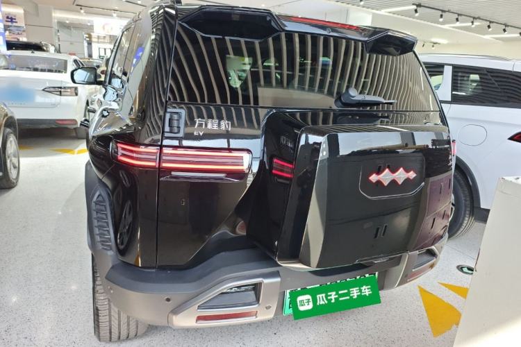 Used Formula Leopard Titanium 3 2025 501 km All-Wheel Drive Intelligent Driving Max Edition
