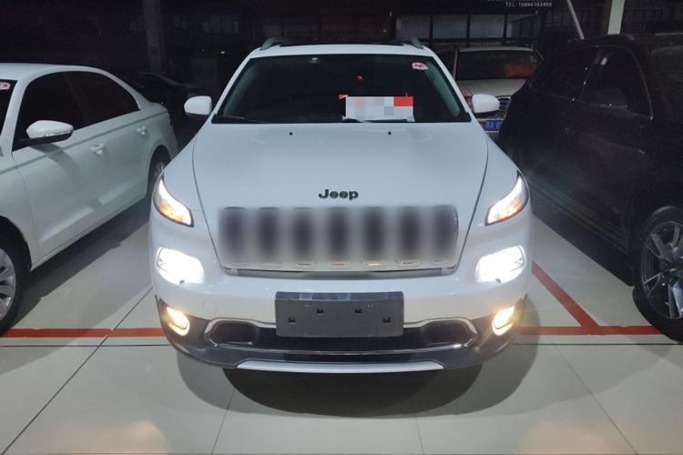 Used Jeep Cherokee 2020 2.0L Two-Wheel Drive Classic Sports Edition