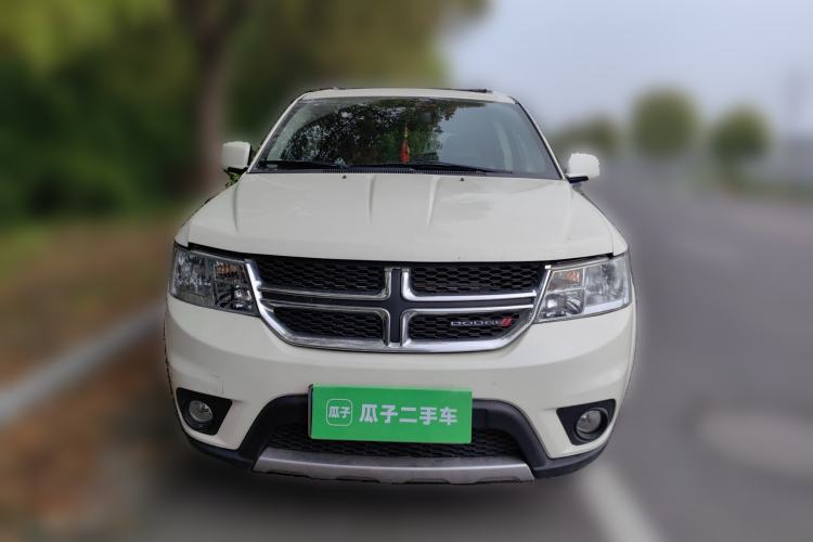 Used Dodge Journey 2013 3.6L Four-Wheel Drive Flagship Edition Front