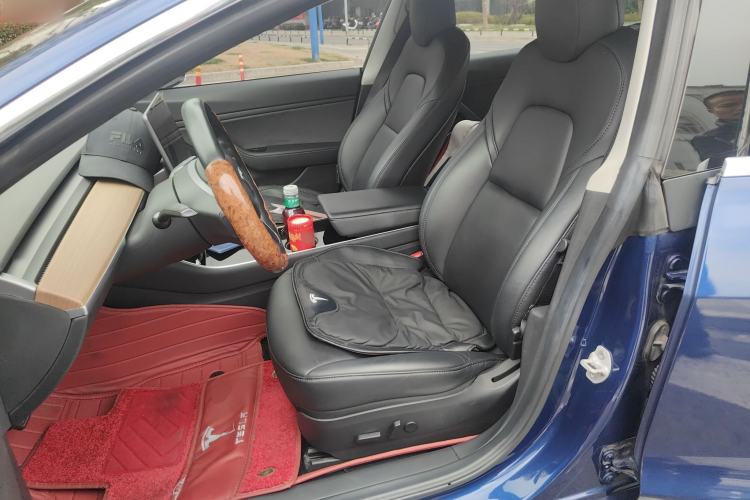 Used Tesla Model 3 2019 Long-Range Rear-Wheel-Drive Version
