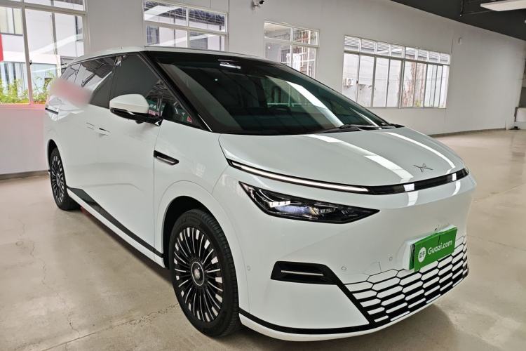 Used XPeng X9 2025 740 Ultra-Long Range Max
