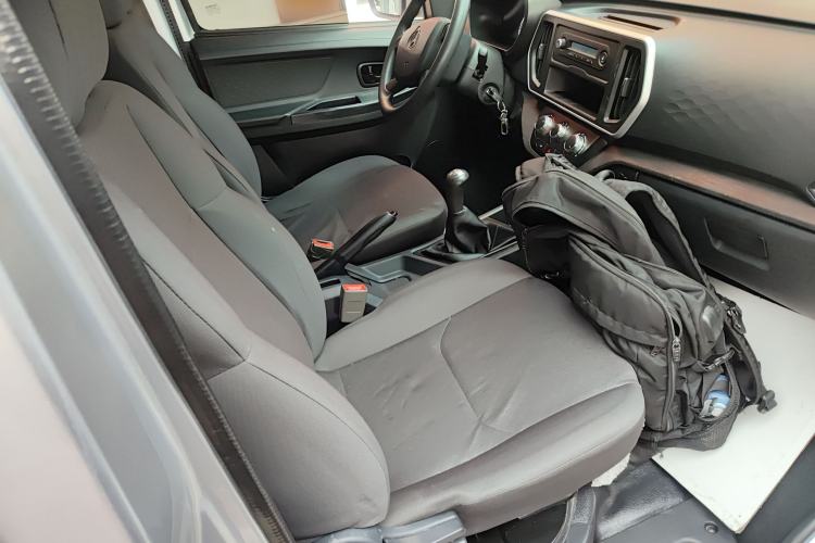 Used CHANGAN KAICHENG Ruixing M60 2023 1.5L GDI Comfort-Class Passenger Vehicle 6/7 Seats Right Front Seat