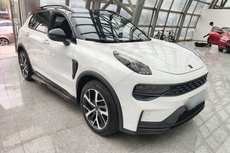 Used Lynk & Co 01 2021 2.0TD Four-Wheel Drive Hype-Halo Front Right 45 Deg