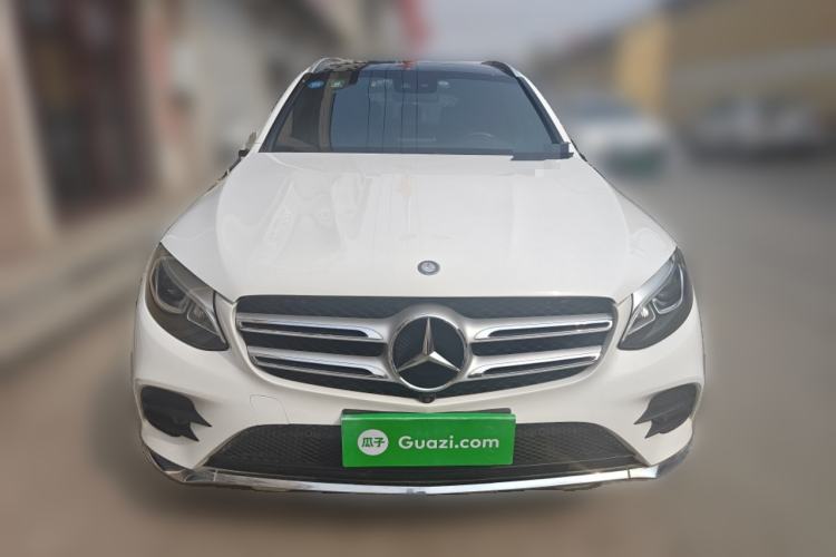 Used Mercedes-Benz GLC 2017 GLC 260 4MATIC Luxury Model
