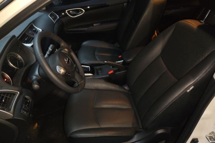 Used Nissan Sylphy 2019 1.6XV CVT Smart Connect Luxury Edition China VI Standard Left Front Seat