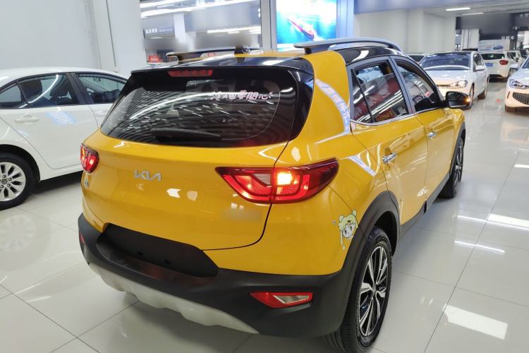 Used Kia kx1 Stonic 2021 1.4L CVT Sunroof Model Rear Right 45 Deg