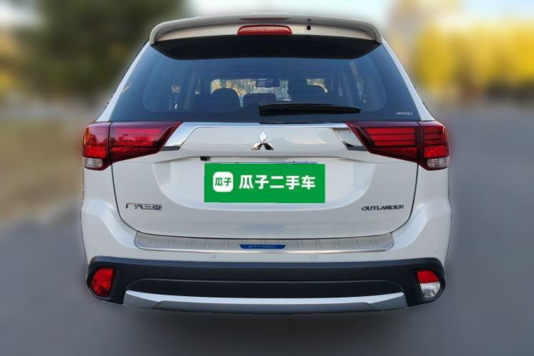Used Mitsubishi Outlander 2018 2.4L 4x4 Elite Edition 5 Seats
