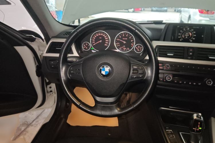 Used BMW 3 Series 2015 320Li Luxury Edition Fashion Model