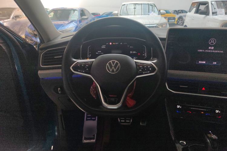 Used Volkswagen Tayron X 2023 330TSI Two-Wheel-Drive Prestige High-Energy Version Steering Wheel
