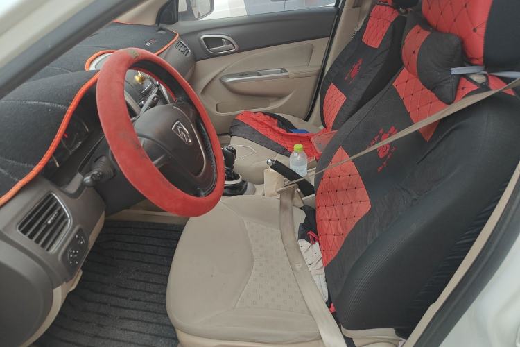 Used Baojun 630 2014 1.5L manual standard version Left Front Seat
