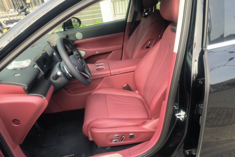 Used VOYAH Lantu Chiguang L 2026 Four-Wheel-Drive Ultra