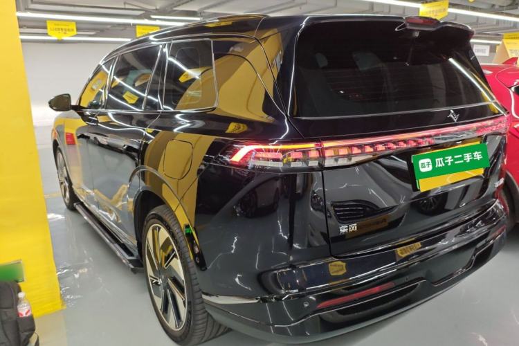 Used Dongfeng eπ eπ008 2025 210Max Range-Extended Version 5 Seats Exterior 2