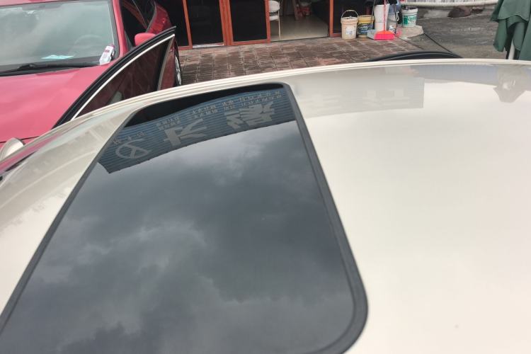 Used Geely Auto Emgrand 2017 Sedan Million Edition 1.3T Manual Top-Grade Version
