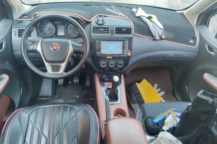 Used FORTHING Joyear X5 2015 1.6L Manual Luxury Model
