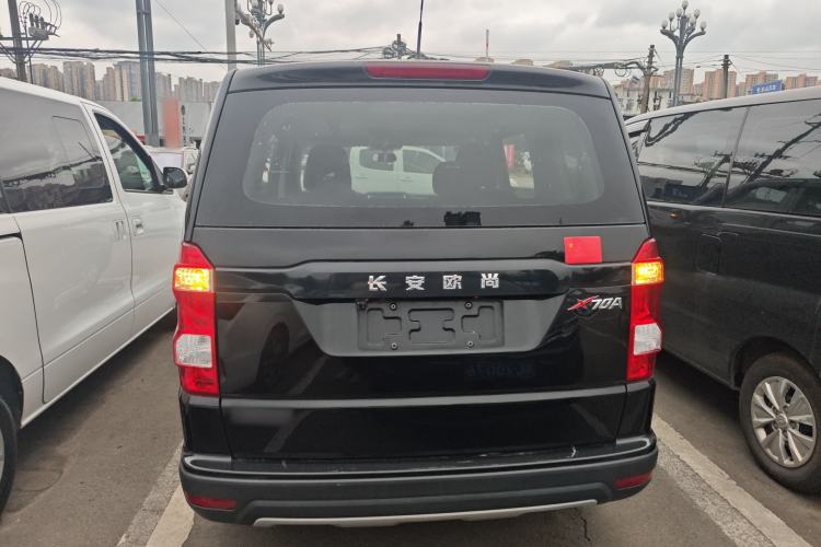 Used CHANGAN OSHAN X70A 2019 1.5L Manual Basic Version China VI Standard
