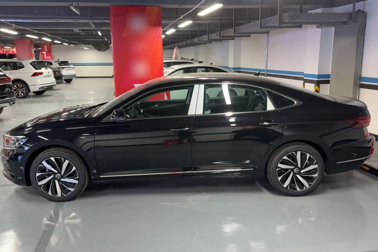 Used Volkswagen Passat 2026 Model, Outstanding 380TSI Longyao Edition