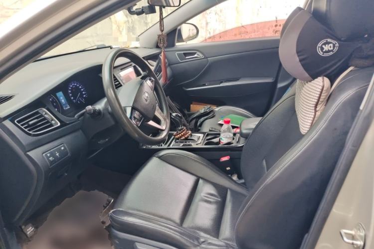 Used Hyundai Mistra 2014 1.8L Automatic Smart GLS Left Front Seat