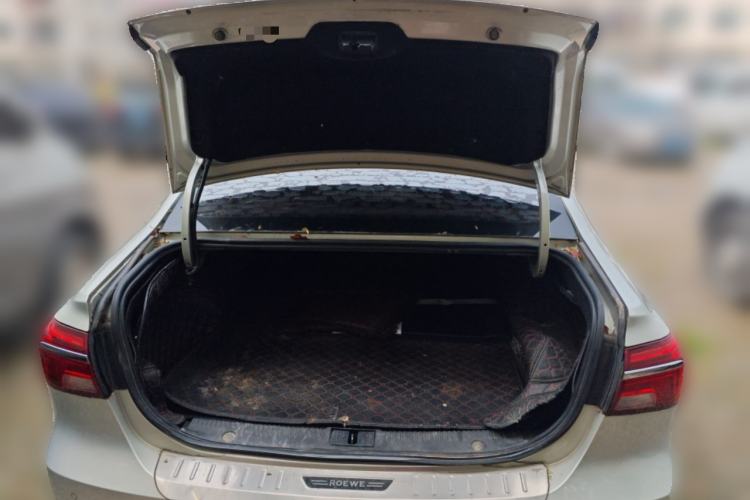 Used Roewe i6 New Energy 2017 45T Hybrid Connect & Smart Enjoyment Edition