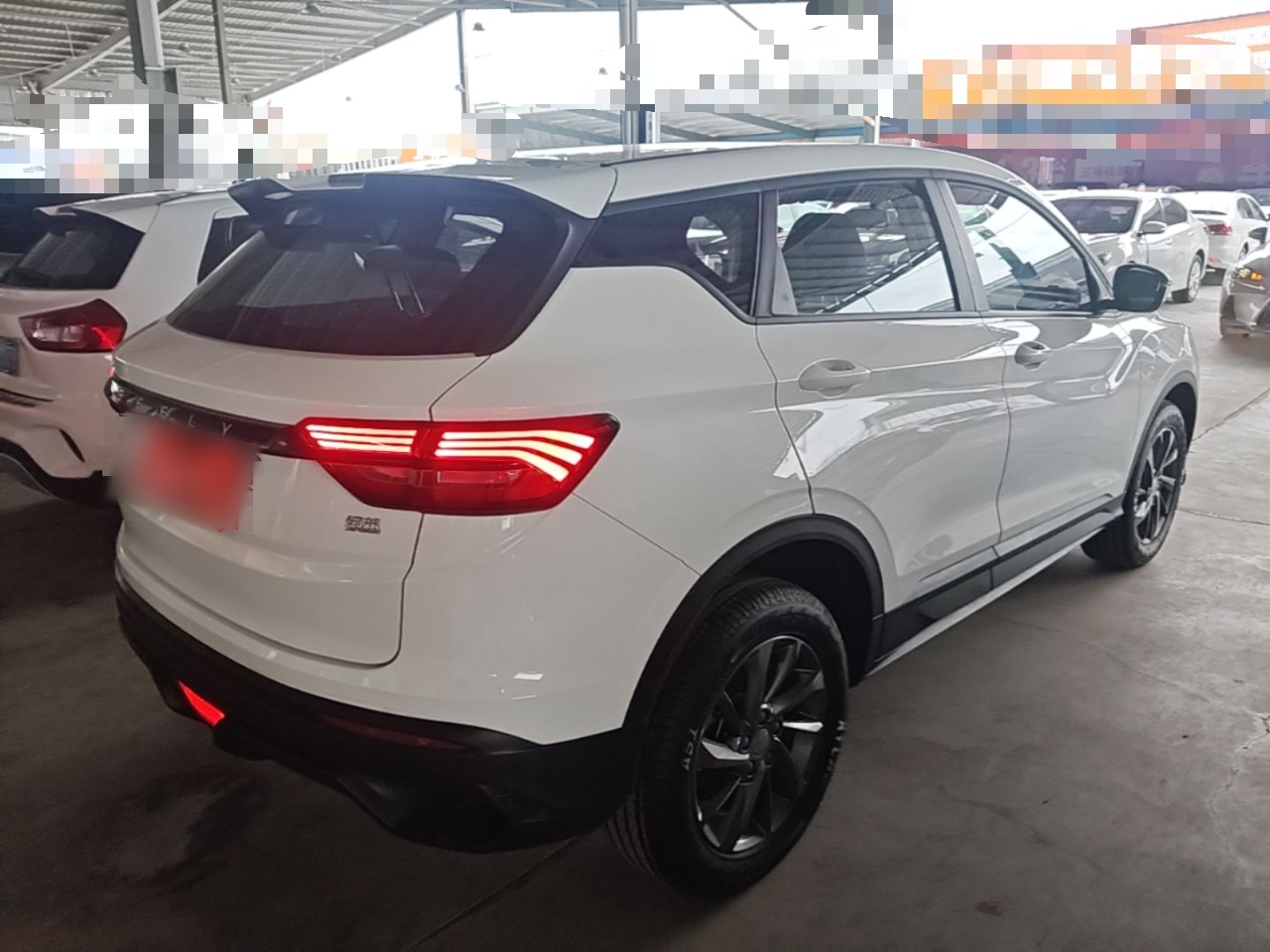 Geely Auto Coolray 2025 1.5L CVT Super Edition — снимка 6