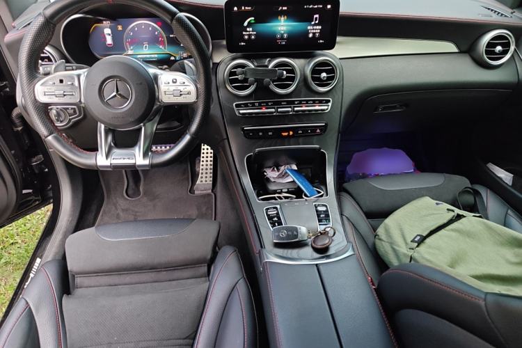 Used Mercedes-Benz GLC AMG 2020 AMG GLC 43 4MATIC Center Console