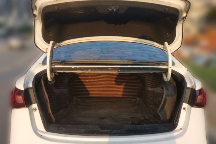 Used MG GT 2016 1.5L Automatic Value-Added Luxury Edition