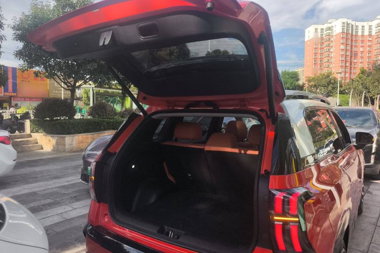 Used AION V 2024 Aion Tyrannosaurus 650 LiDAR Edition